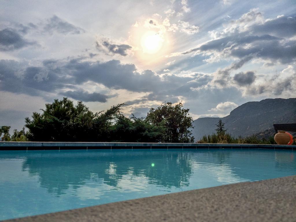 Elafivolia Arachova Suites Exteriér fotografie